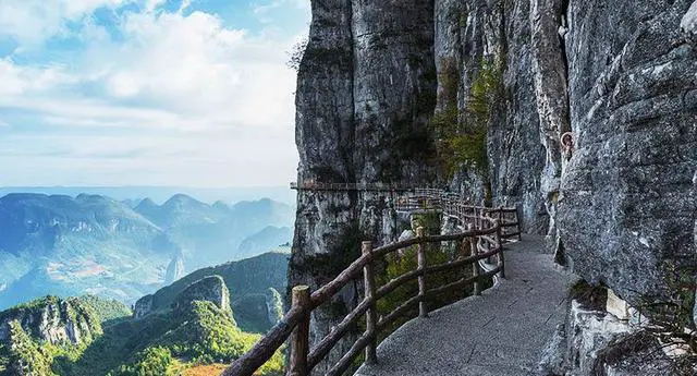 湖北恩施旅游景点有哪些？