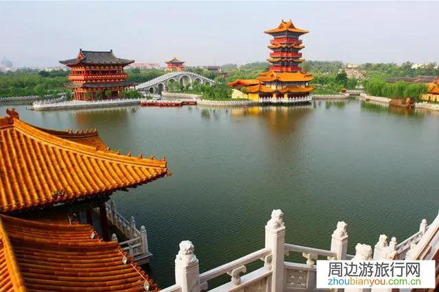 国庆期间从西安自驾去河南，计划4天，1号晚上出发，大神们给个攻略，谢谢？