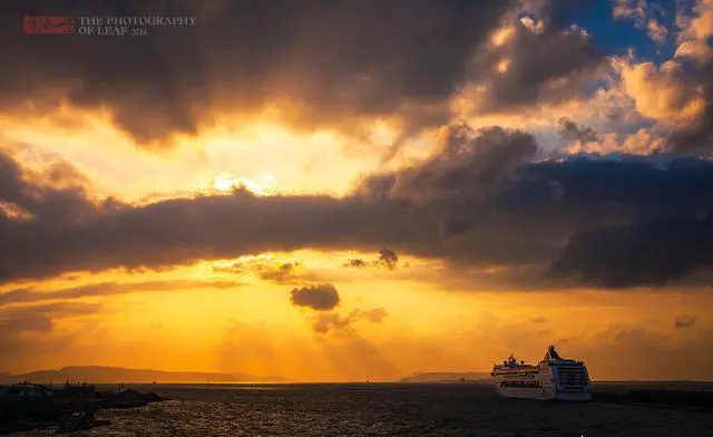 邮轮旅游在游轮上吃玩都是免费的吗?