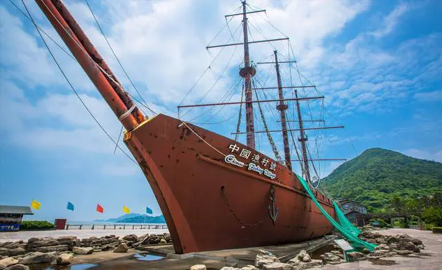 象山和普陀山哪个好玩？