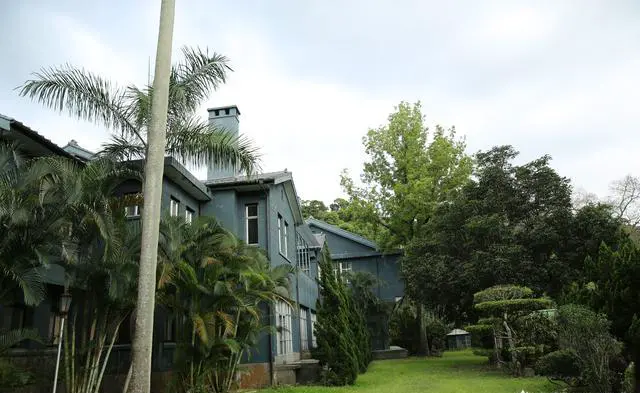 不想买门票，又想看很多景，国内去哪几个地方合适一些？