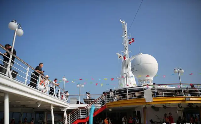 退休的中老年朋友出去旅游的话,有哪些地方推荐?