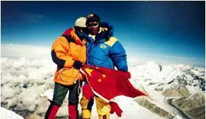 2020年珠峰测量队登上了珠峰!还有谁亲眼看到过珠峰呢?