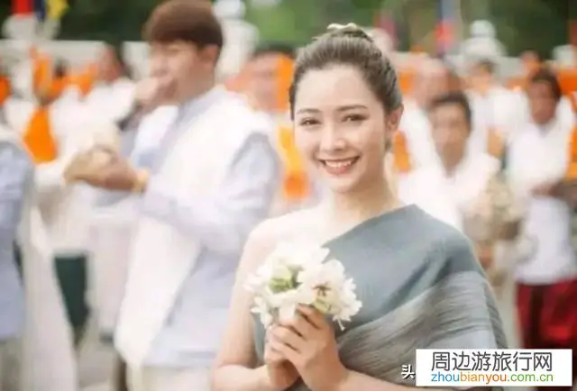 为什么到老挝旅游，当地会有美女会问你要不要吸烟，有什么含义吗？