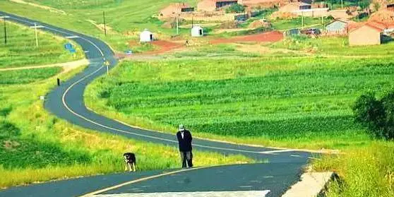 北京出发去草原玩两天来回有什么好的路线？