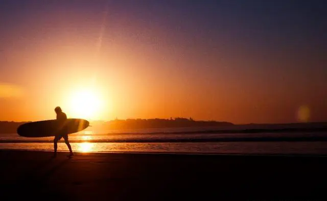 海南旅游业这几年有什么让你觉得进步的地方？