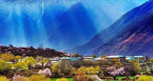 自驾游前必须做好哪些准备工作,才可以安心出游去?