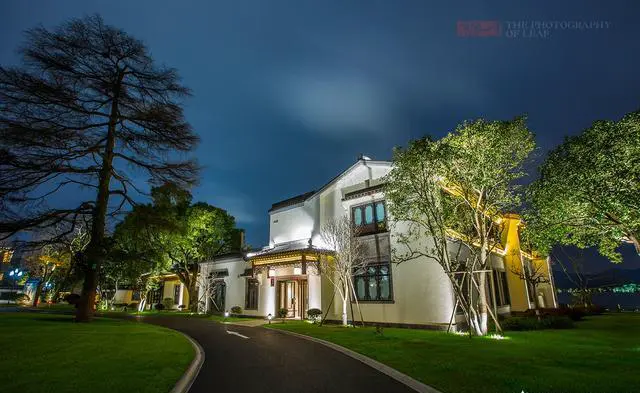 去杭州旅游,住在哪个区最方便?