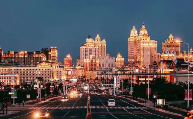 你都去过全国哪些城市的哪些景点？