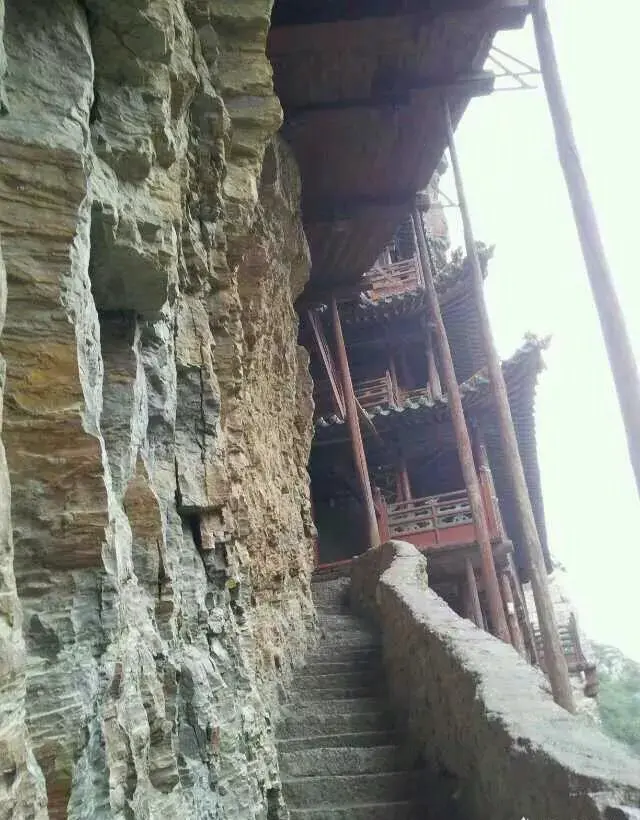 山西除了平遥古城、乔家大院,还有什么特色景点?