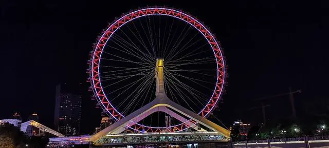 自驾游,两家四人开自己的车,费用如何分摊合理?