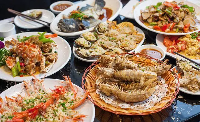 三亚去哪里吃海鲜又好又实惠？