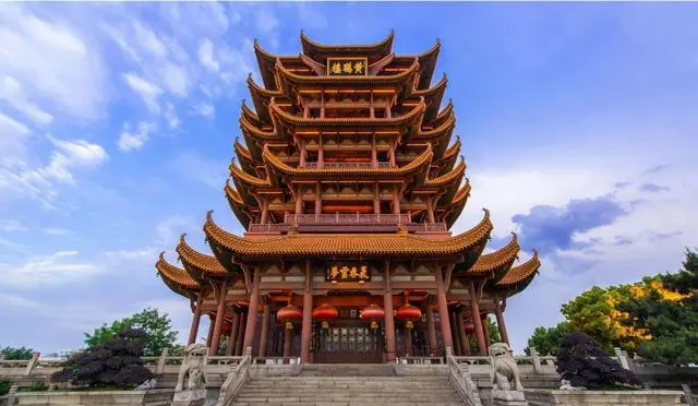 国庆节（中秋节）到哪里旅游比较好？