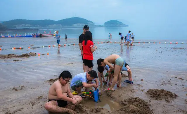 暑假去浙江玩，有推荐的地方吗？