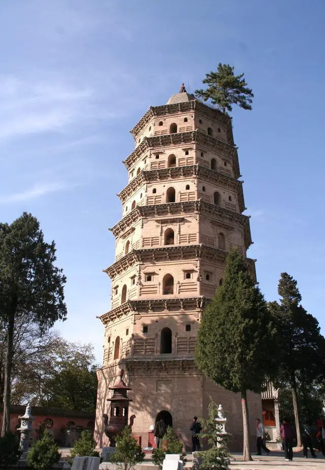 平凉山旅游景点有哪些？甘肃平凉崆峒山好玩吗？