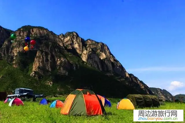 自驾游在远离城市乡村的地方，如何寻找安全宿营地？