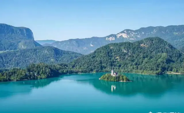 2021年十月份蜜月之旅适合去国外哪些海岛？