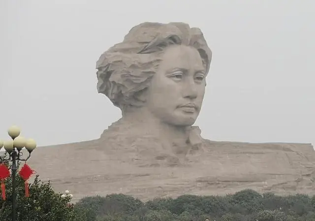 你都去过全国哪些城市的哪些景点？