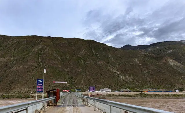 川藏线海拔高度示意图?川藏线海拔最高的地方是哪里