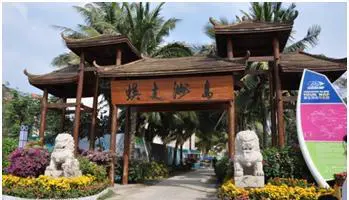 在三亚旅游，主要要去哪几个地方玩？