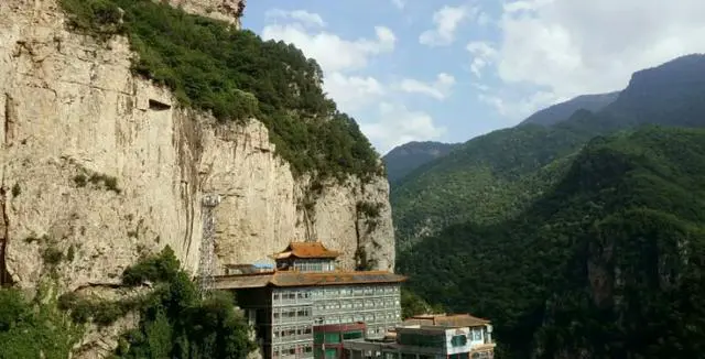 石家庄出发想自驾游三天，有哪些地方、什么路线值得推荐？