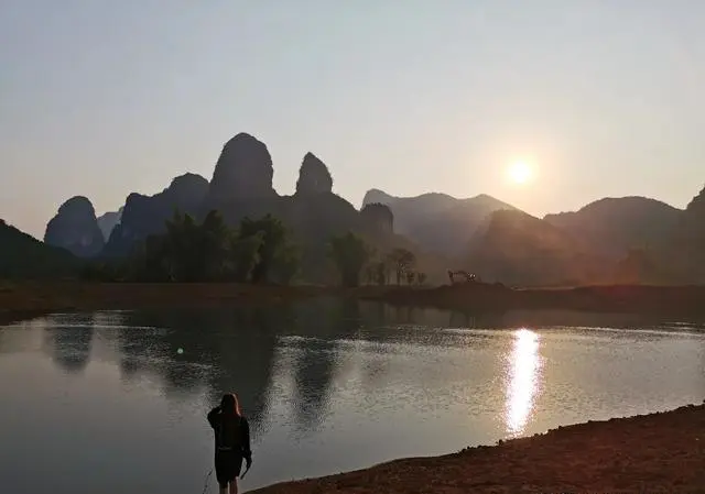 您去过，还想第二次再去的景点是哪里？有图片能看看吗？