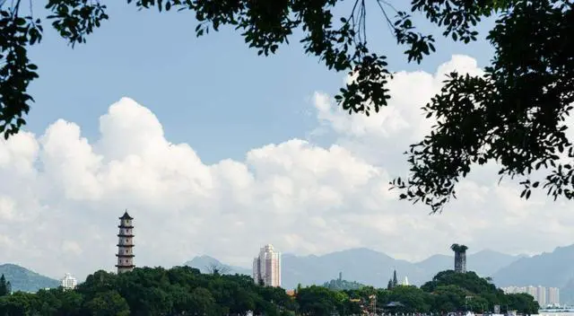 你的家乡有什么好玩的景点？