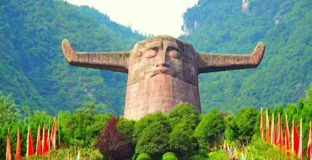 湖北神农架旅游有什么特别之处？