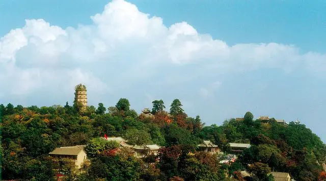 平凉山旅游景点有哪些？甘肃平凉崆峒山好玩吗？