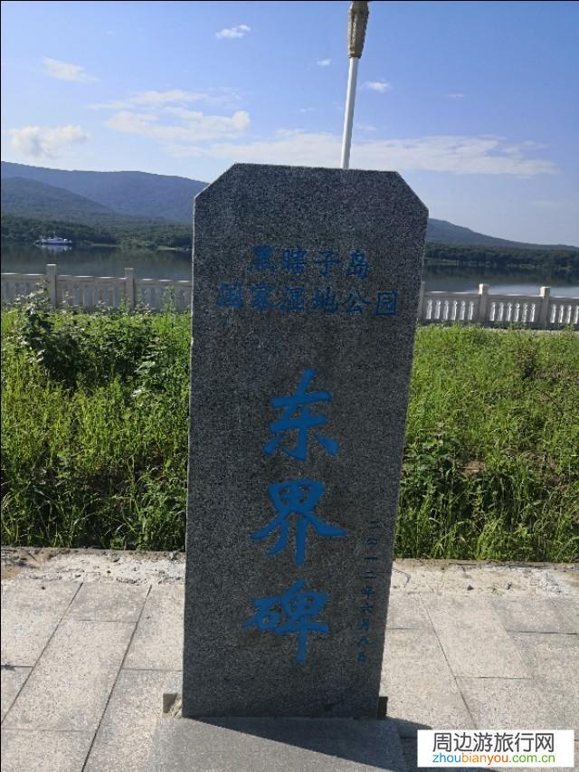 现在出去旅游需要注意些什么啊？哪里比较凉快啊？