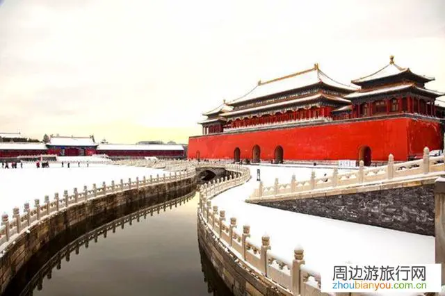 北京和重庆哪个更适合冬天旅行？