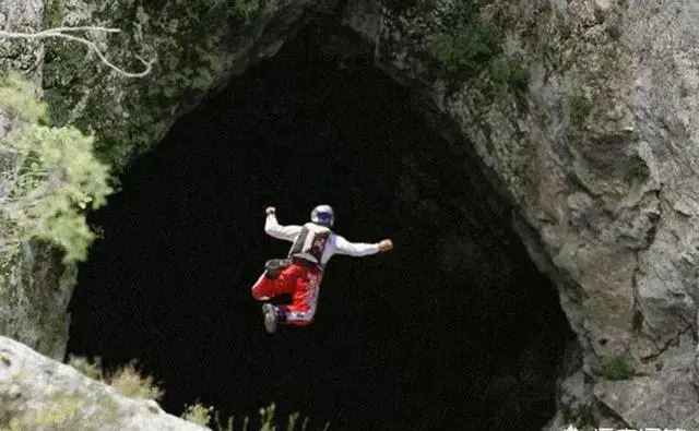 世界各地有哪些挑战内心极限的旅游景点呢？