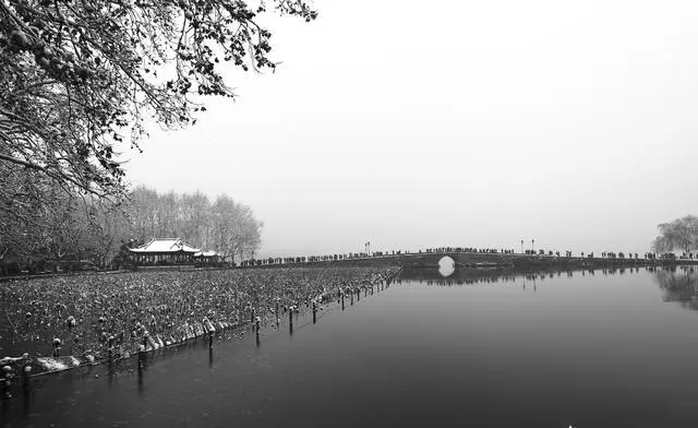 什么时候去杭州旅游最好？