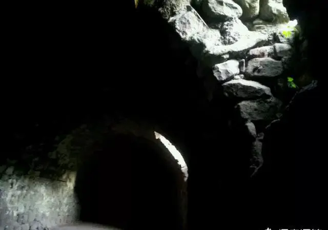 想从北京出发自驾去山西平遥古城玩，有什么路线推荐？