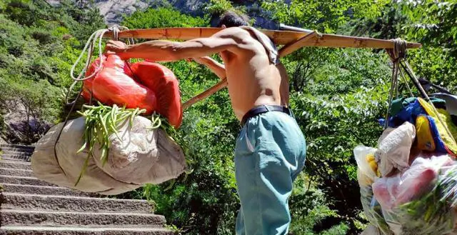 你在旅途中最让你难忘的事情是什么?