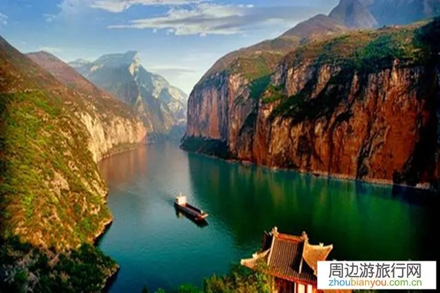 三门峡和三峡都是著名的风景游览区，你觉得哪的风景更好看？