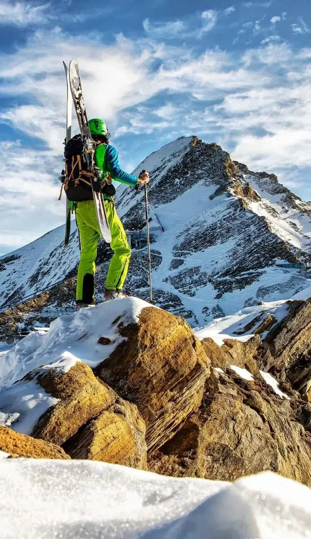 你喜欢现在的民宿还是以前的青旅？