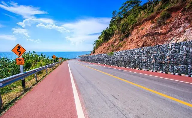 为什么说旅游，最好不要和熟人一起去？