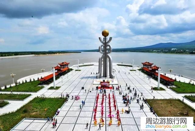 快暑假了，一家人国内旅游，一周左右的时间，有什么地方推介？