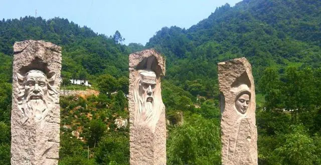 湖北神农架旅游有什么特别之处？