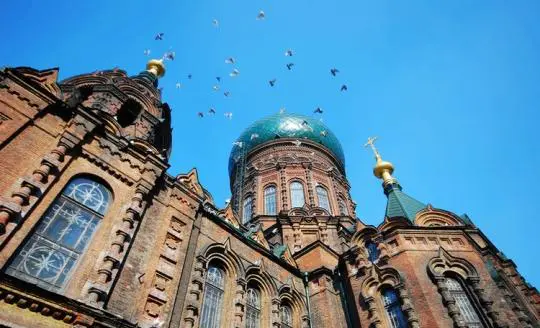 炎热的夏天有哪些避暑的好去处？