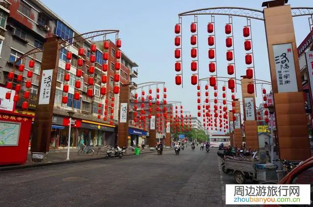 想去洛阳玩两三天，从郑州过去，两个女生，旅游路线有哪些推荐？