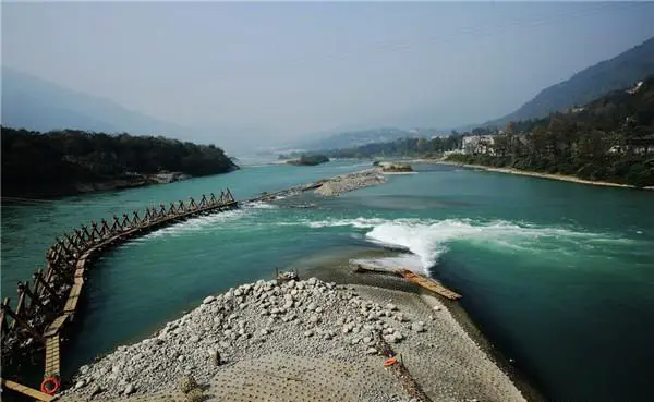 你周末假期都会去哪玩？