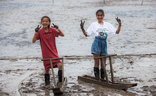 暑假去浙江玩，有推荐的地方吗？