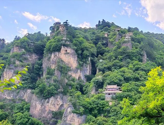 平凉山旅游景点有哪些？甘肃平凉崆峒山好玩吗？