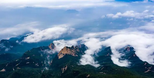 雾灵山风景区在哪里?雾灵山有什么好玩的地方?