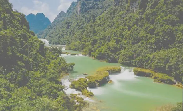 去德天大瀑布，怎么游玩比较好？