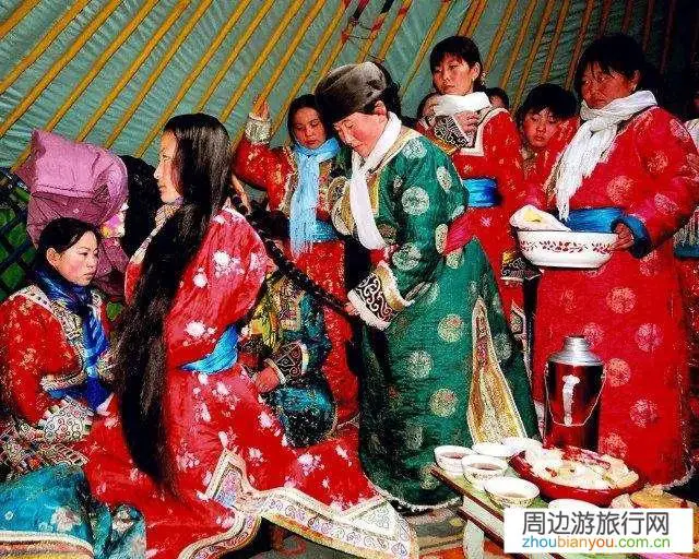 怎么去内蒙古旅游？