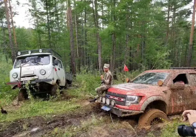 “自驾游”应注意哪些安全问题？怎样安排才能游得惬意？