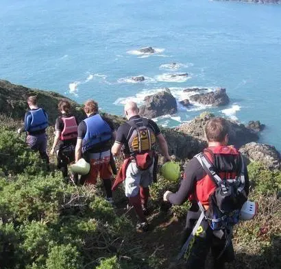 你们怎么看待徒步旅游？是真的热爱旅游还是为了博眼球？